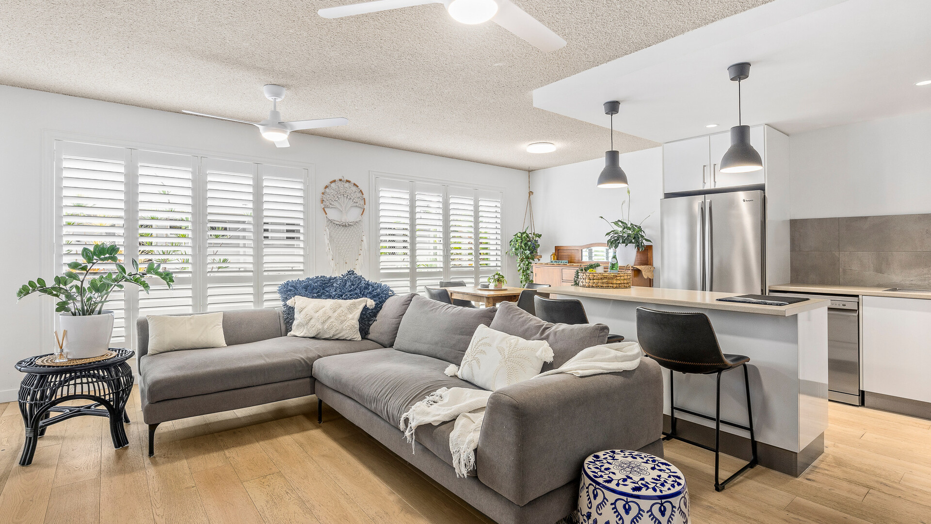 3/5 Orvieto Terrace, Kings Beach QLD 4551 - photo 2