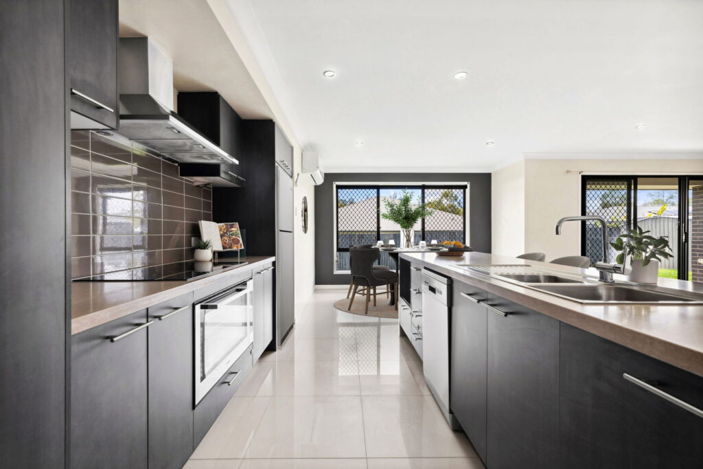 15 Karumba Place, Beerwah QLD 4519 - photo 4