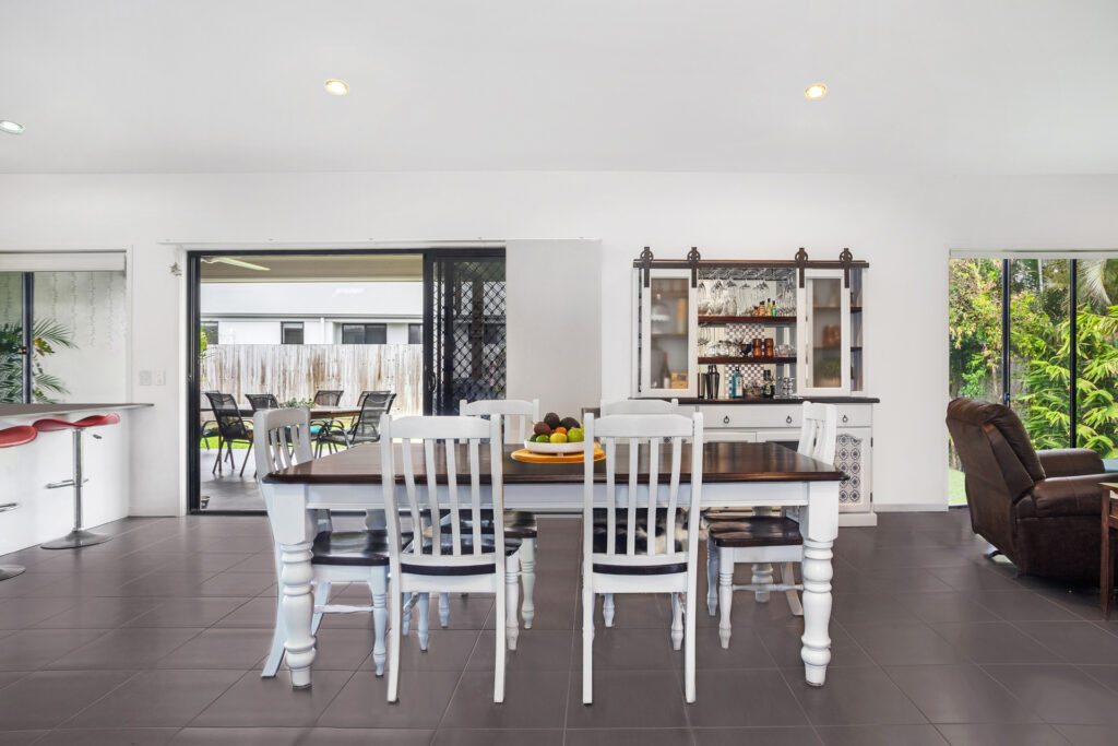 10 Wonga Circuit, Beerwah QLD 4519 - photo 4