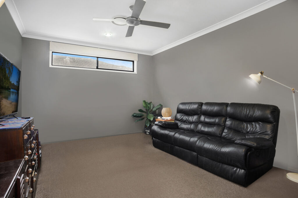 10 Wonga Circuit, Beerwah QLD 4519 - photo 5