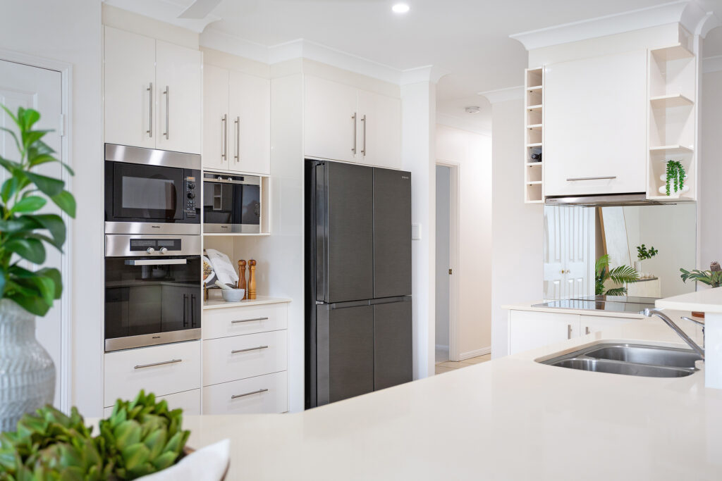 8 Maryann Street, Golden Beach QLD 4551 - photo 2