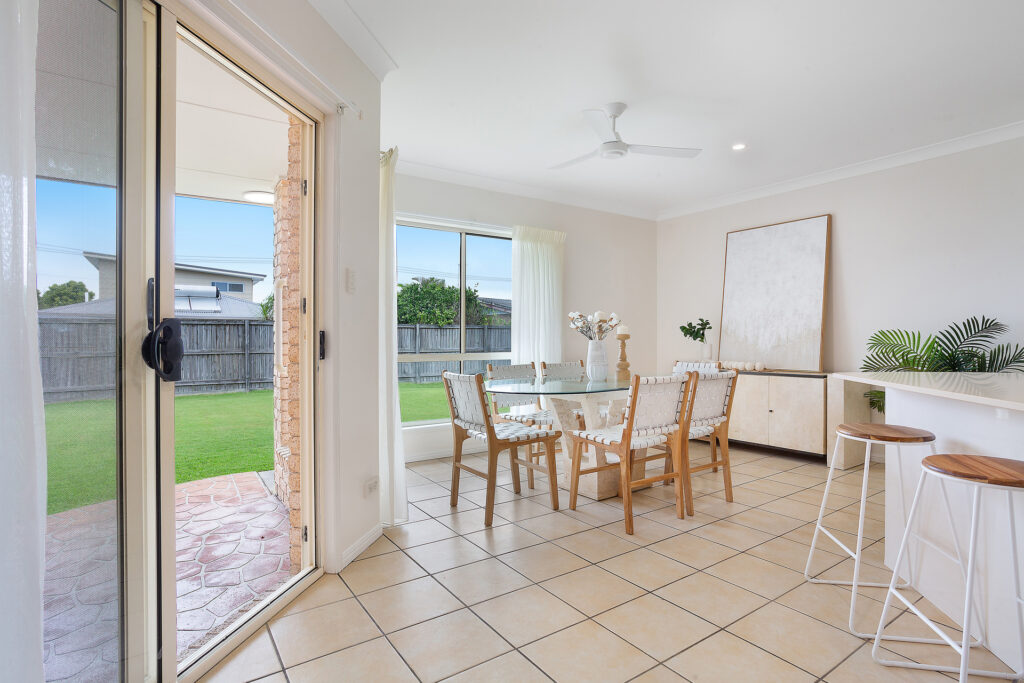 8 Maryann Street, Golden Beach QLD 4551 - photo 4