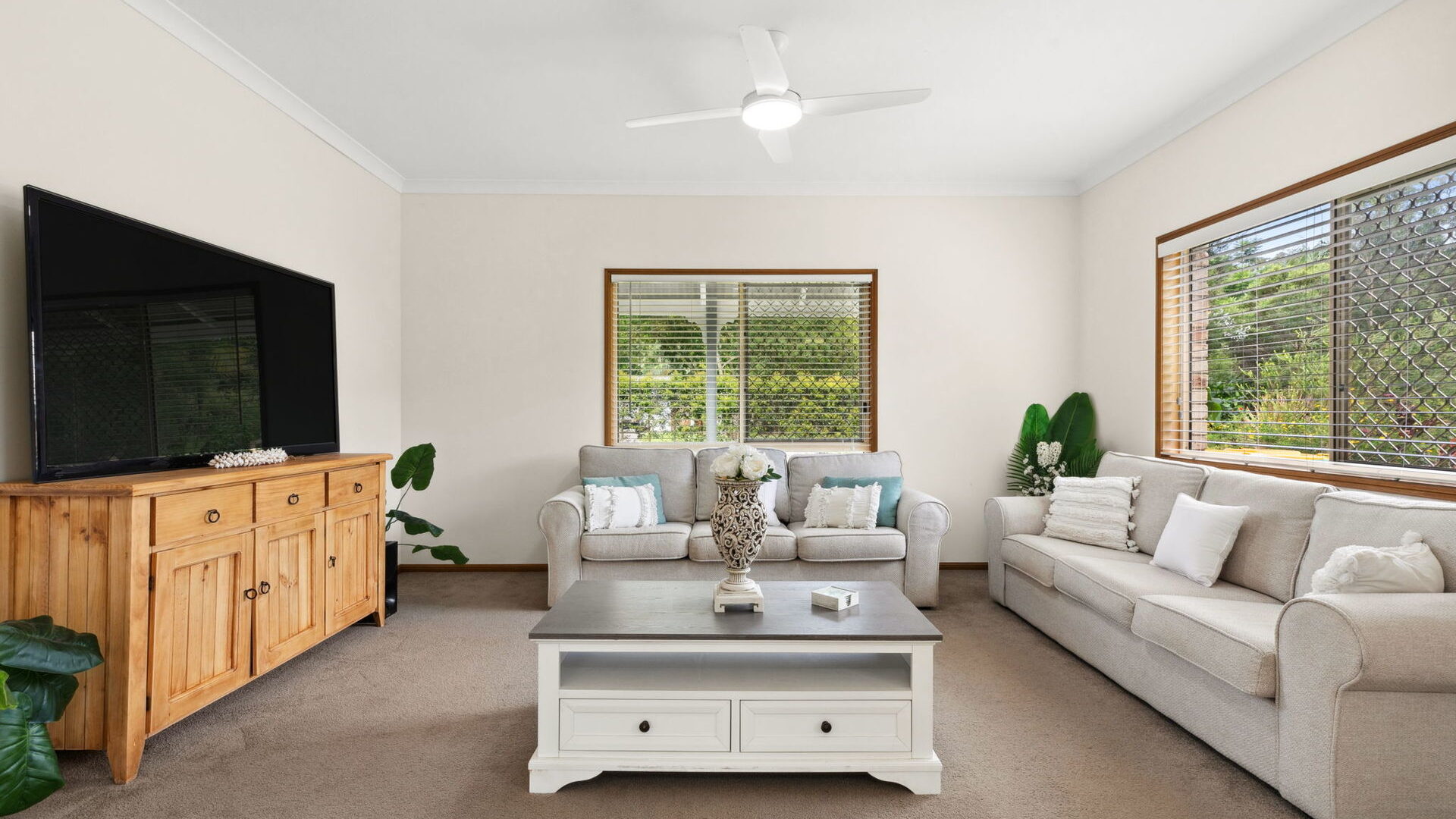 14 Sidney Drive, Beerwah QLD 4519 - photo 7