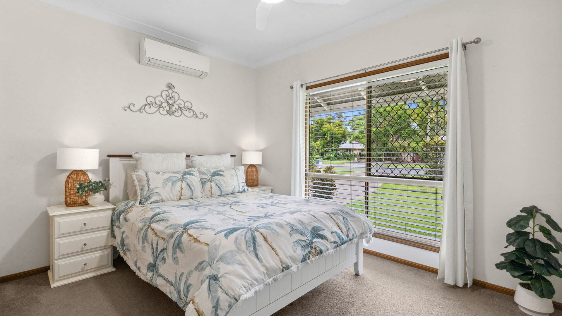 14 Sidney Drive, Beerwah QLD 4519 - photo 9