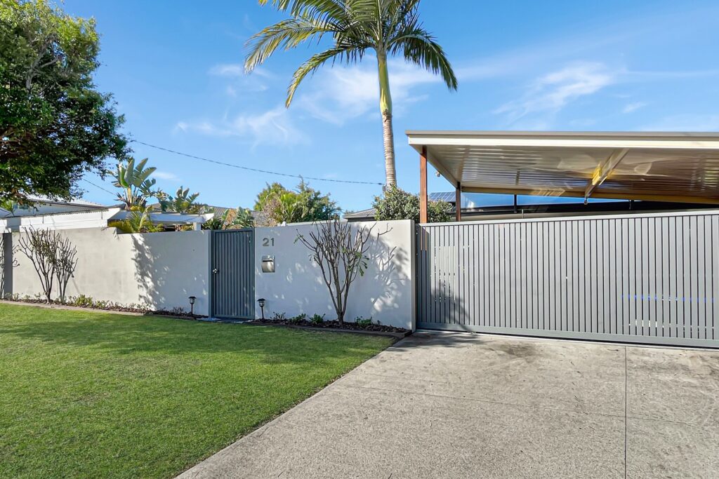 Sold - 21 Moorshead Avenue - New Property in Golden Beach - Real Estate by Carinda Ivens
