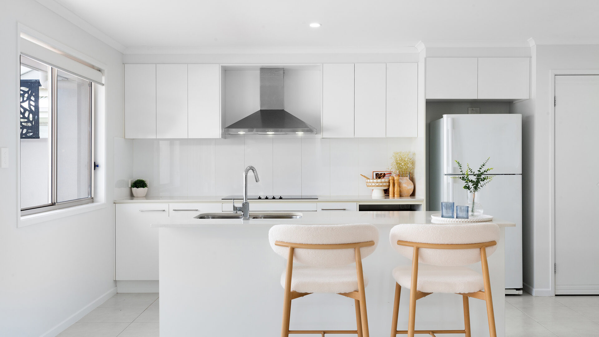 Sold - 2/2 Haslewood Crescent - New Property in Meridan Plains - Real Estate by Nicki Colam