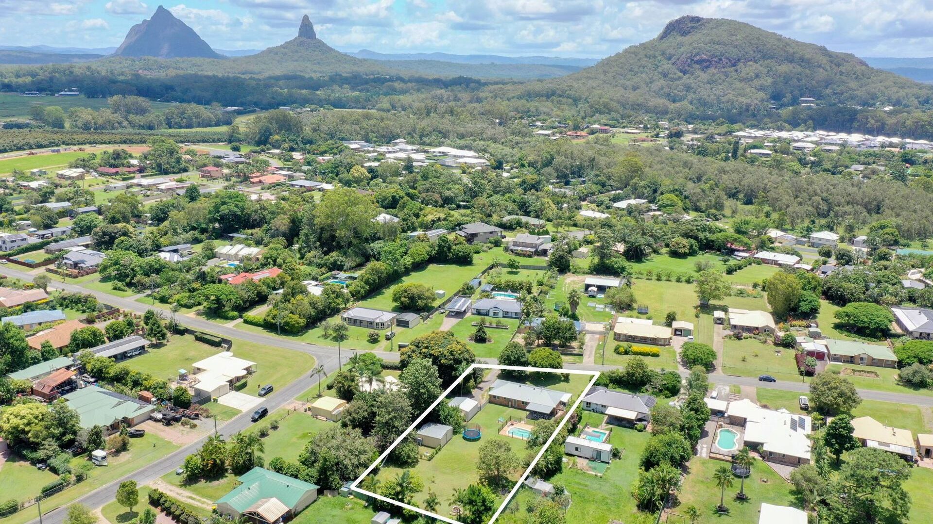 Sold - 40 Parkview Road - New Property in Glass House Mountains - Real Estate by Cassi Nuske