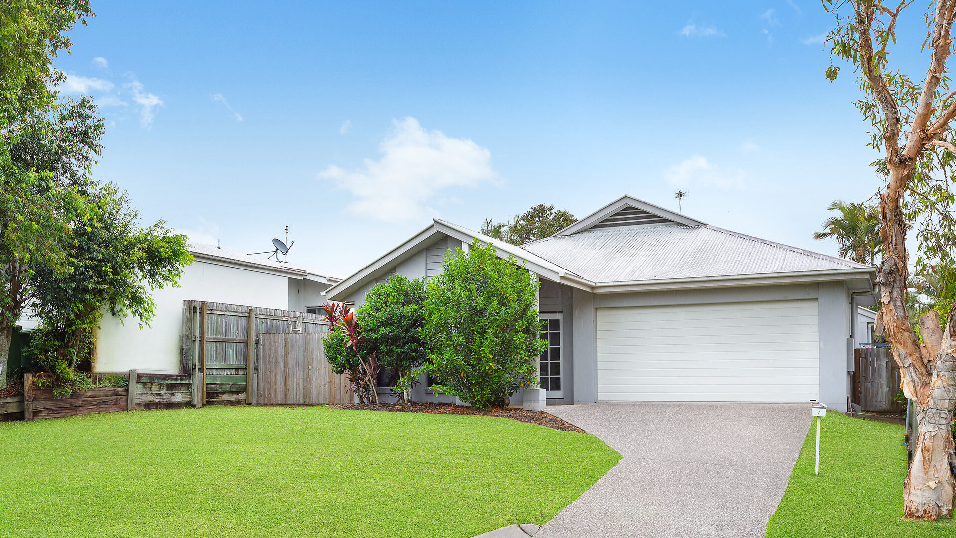Sold - 7 Tulipwood Court - New Property in Meridan Plains - Real Estate by Nicki Colam