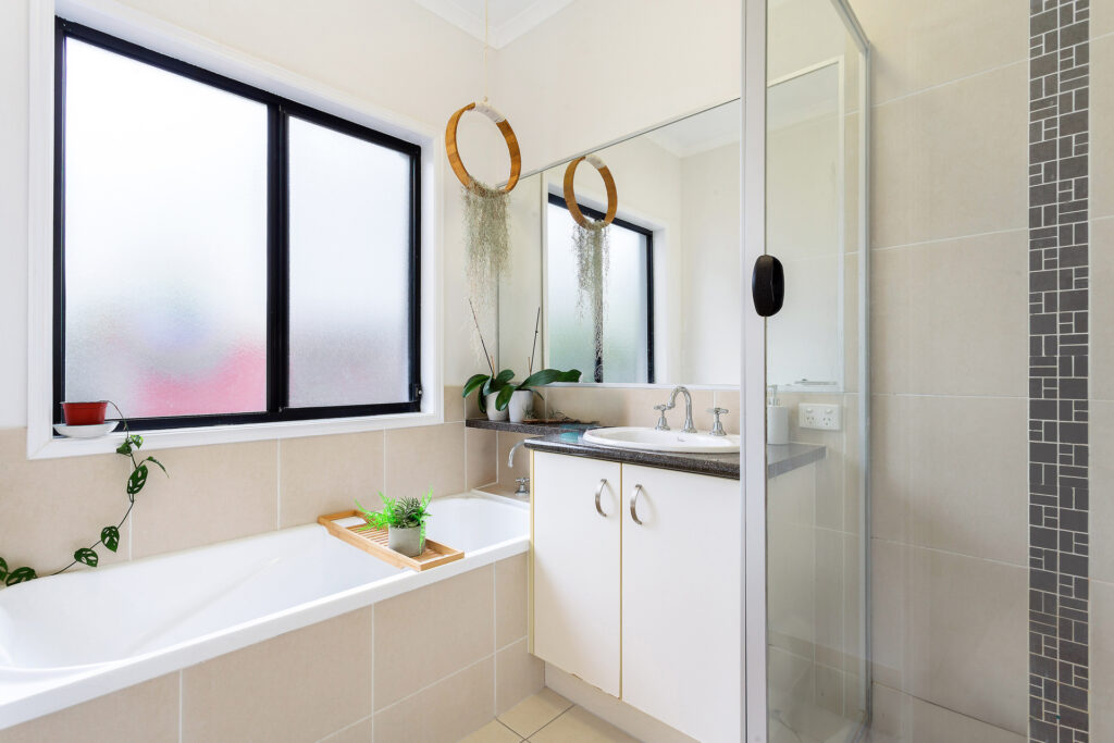 Sold - 7 Tulipwood Court - New Property in Meridan Plains - Real Estate by Nicki Colam