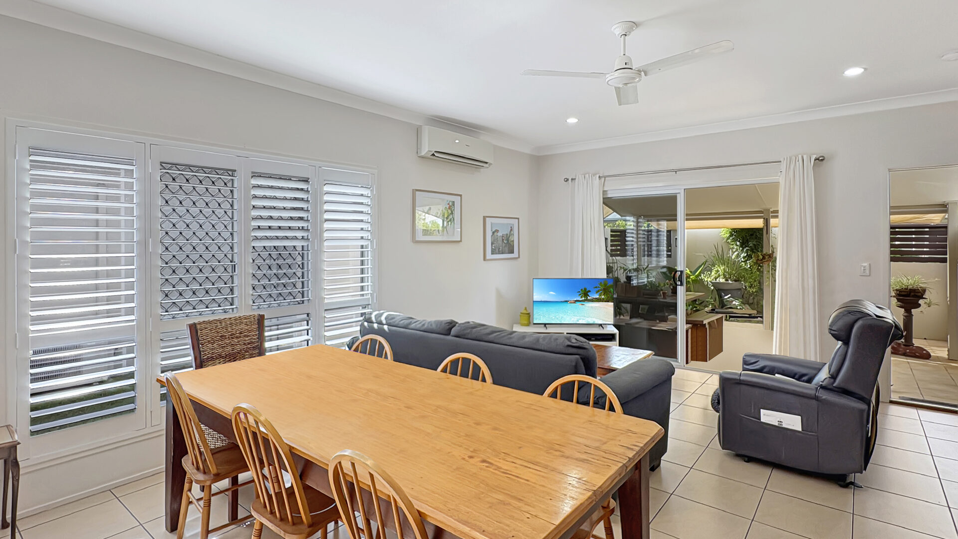 Sold - 16/2 Grand Parade - New Property in Kawana Island - Real Estate by 