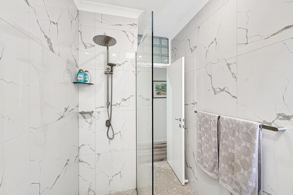 Sold - 162/2 Grand Parade - New Property in Kawana Island - Real Estate by Amy Bennett