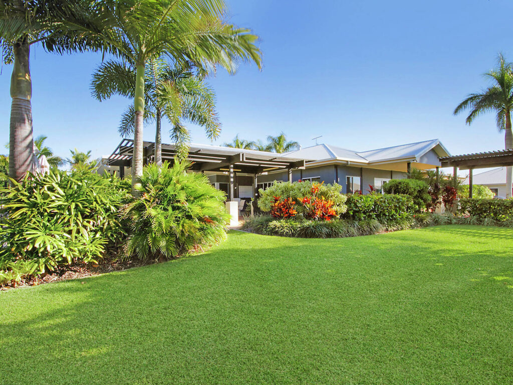Sold - 162/2 Grand Parade - New Property in Kawana Island - Real Estate by Amy Bennett