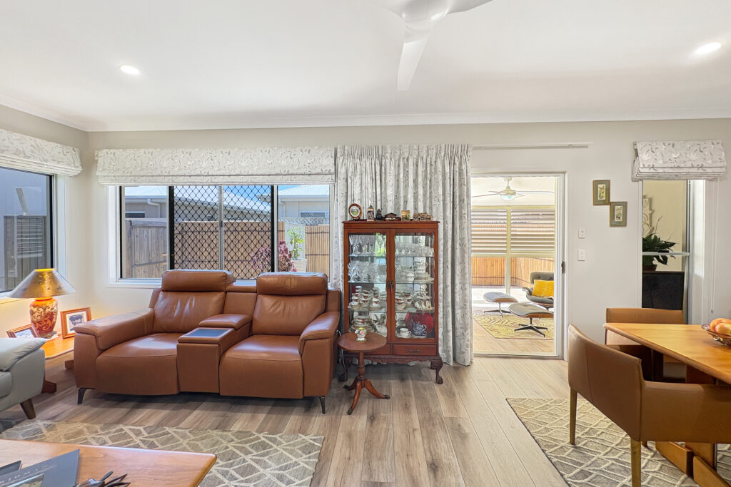 Sold - 162/2 Grand Parade - New Property in Kawana Island - Real Estate by Amy Bennett