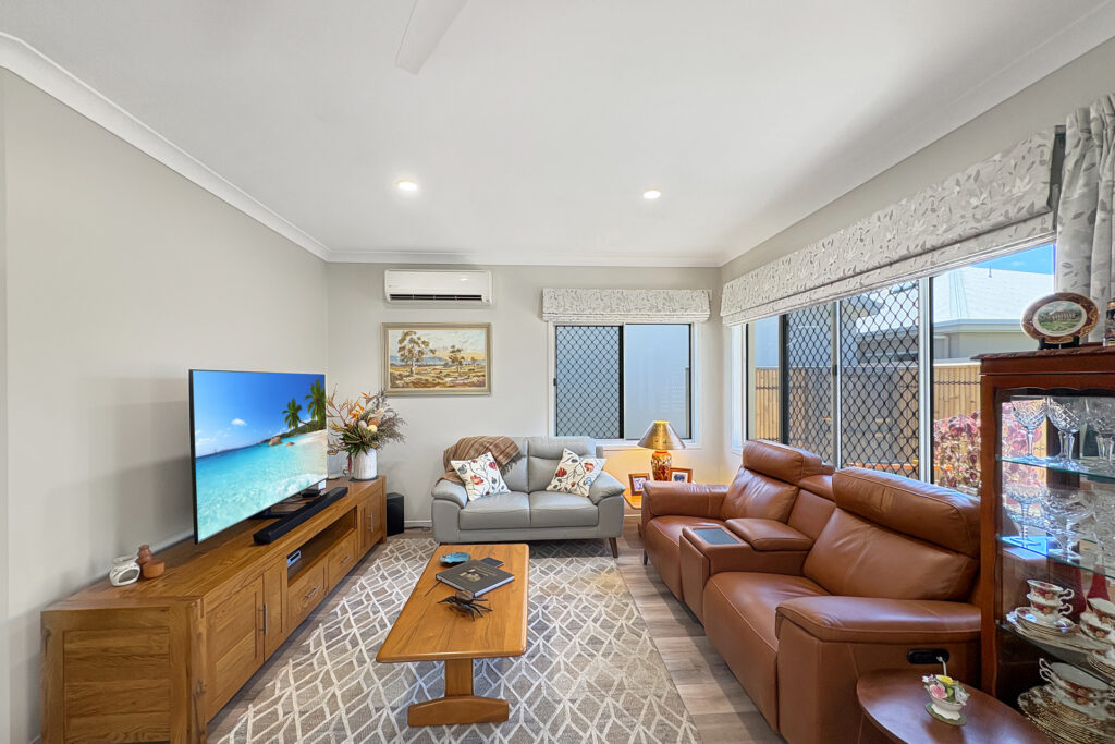 Sold - 162/2 Grand Parade - New Property in Kawana Island - Real Estate by Amy Bennett