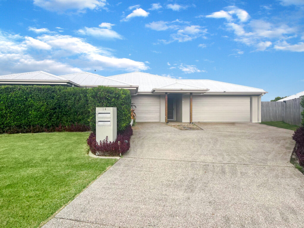 Sold - 34 Haslewood Crescent - New Property in Meridan Plains - Real Estate by Nicki Colam