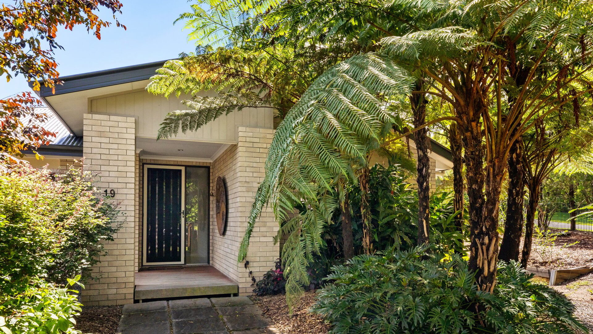 Sold - 19-25 Jordana Place - New Property in Glass House Mountains - Real Estate by Cassi Nuske