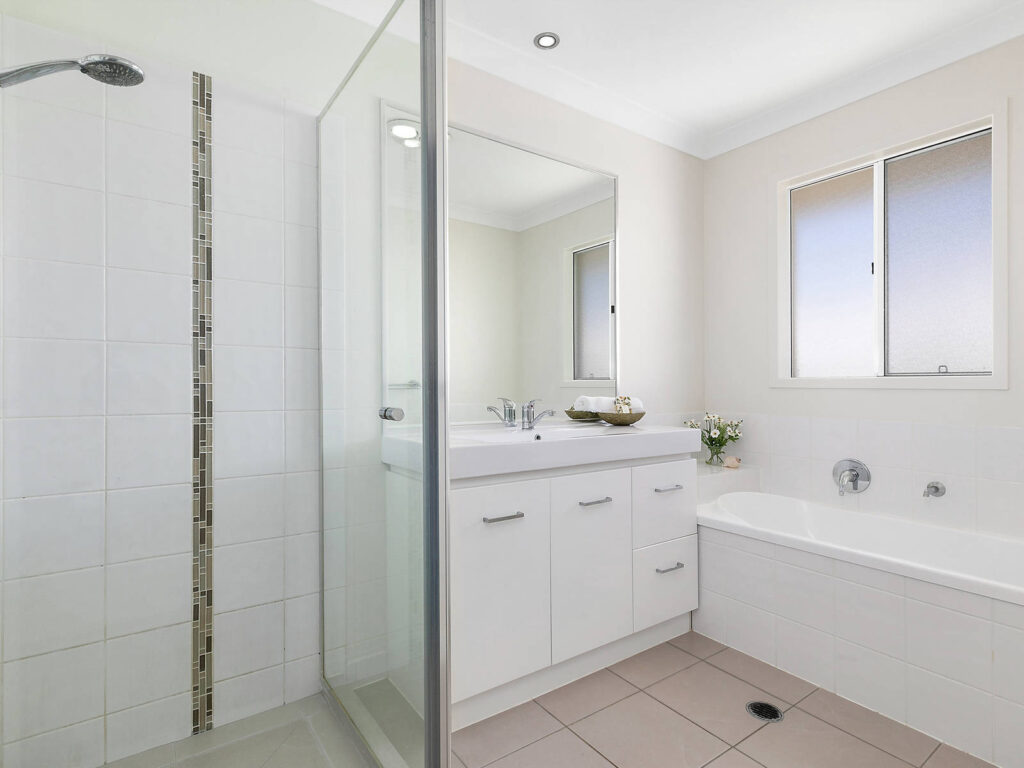 Sold - 20 Scribbly Gum Drive - New Property in Meridan Plains - Real Estate by Nicki Colam