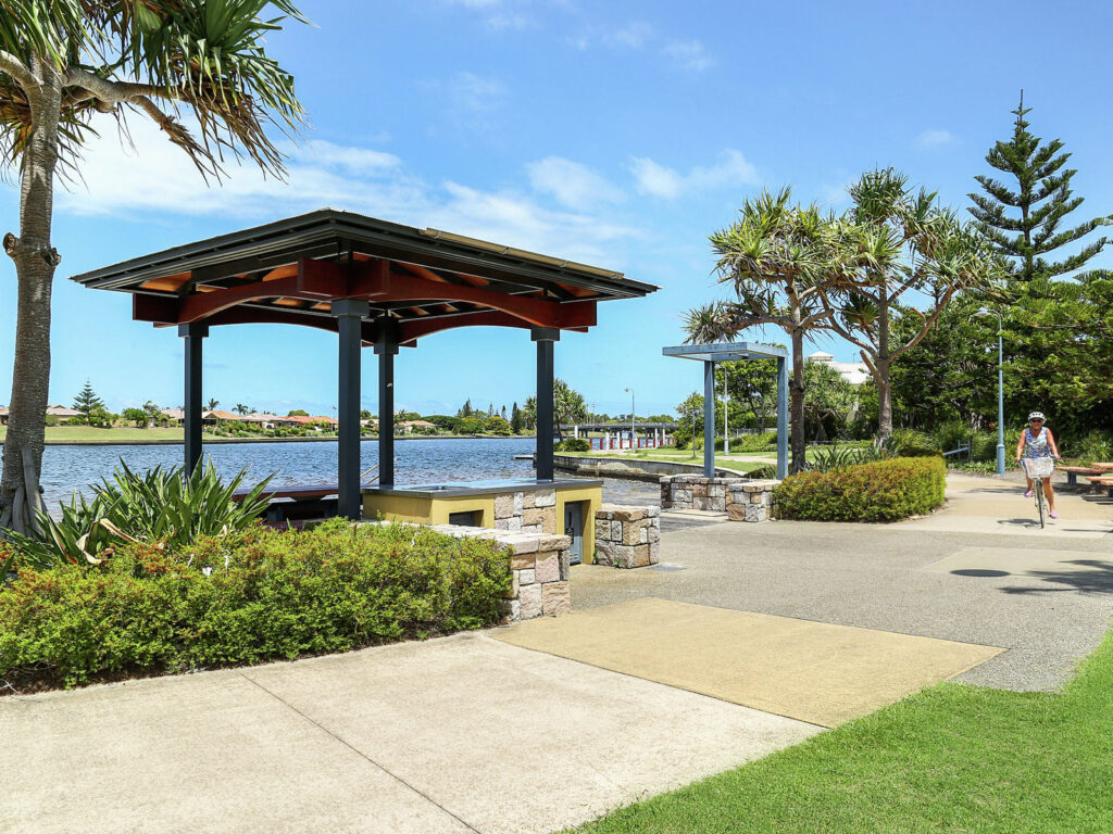 Sold - 20 Barbuda Circuit - New Property in Kawana Island - Real Estate by Louise Webb