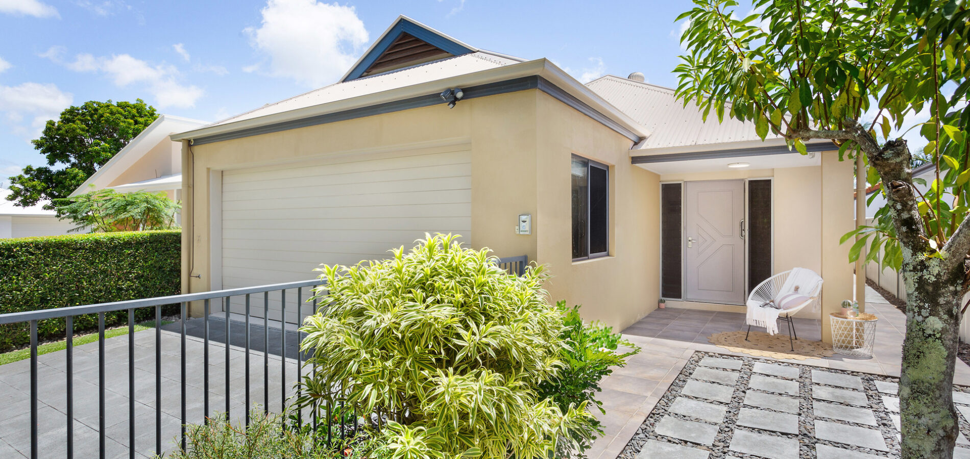 Sold - 20 Barbuda Circuit - New Property in Kawana Island - Real Estate by Louise Webb