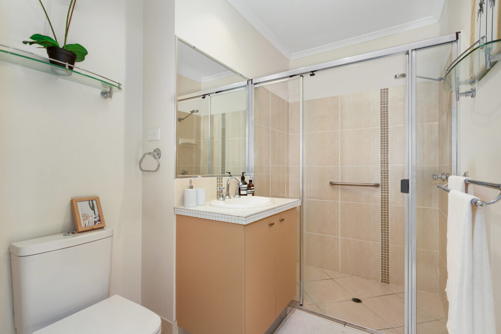 Sold - 20 Barbuda Circuit - New Property in Kawana Island - Real Estate by Louise Webb