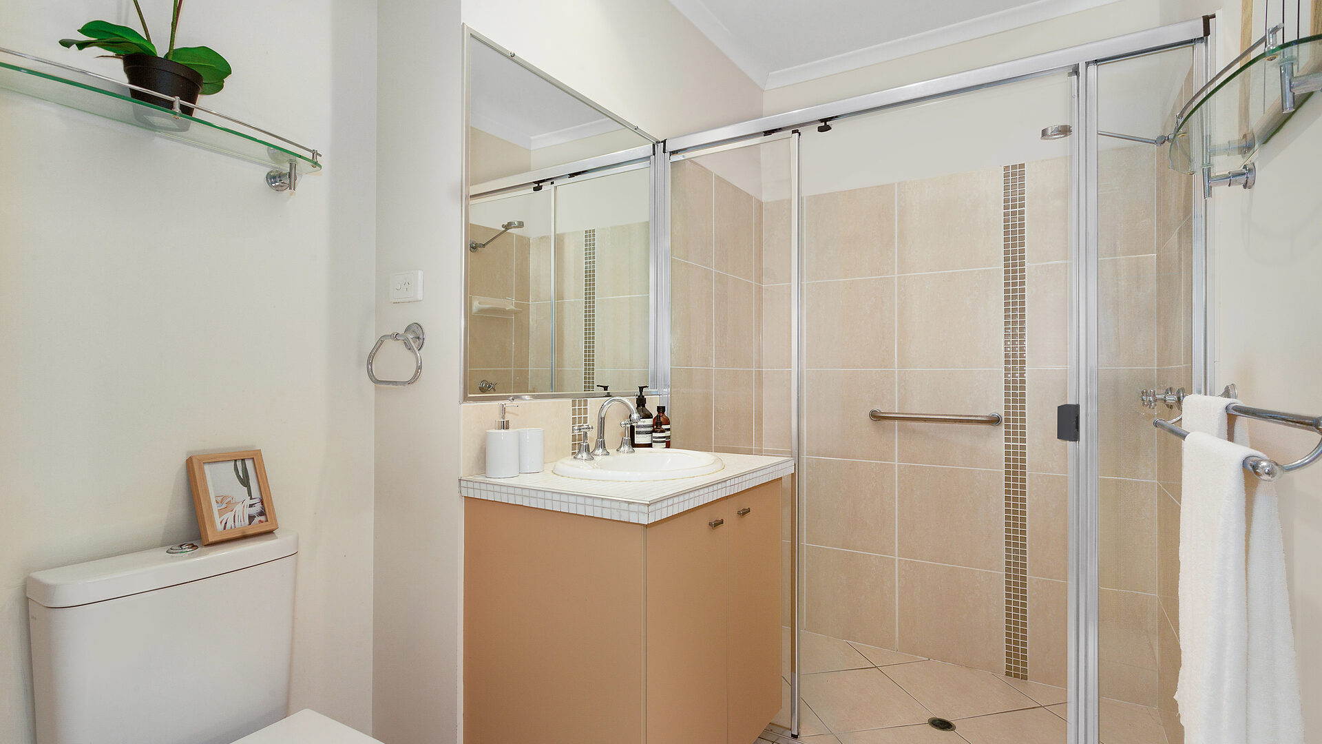 Sold - 20 Barbuda Circuit - New Property in Kawana Island - Real Estate by Louise Webb