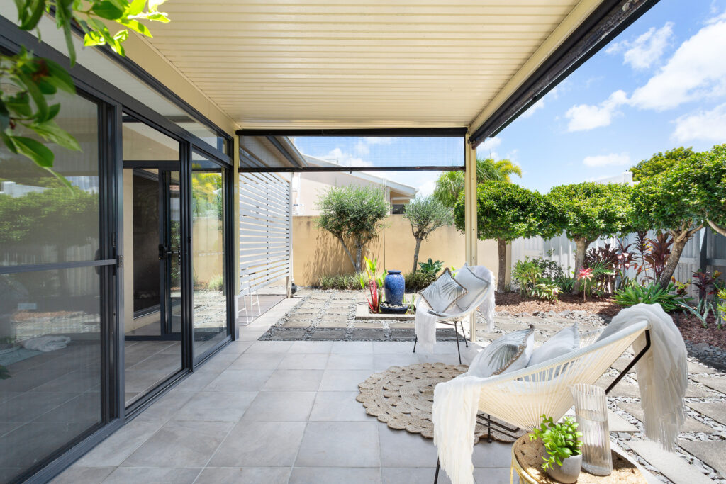 Sold - 20 Barbuda Circuit - New Property in Kawana Island - Real Estate by Louise Webb