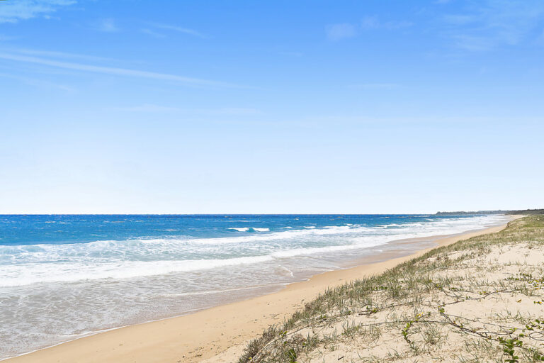 Sold - 20 Barbuda Circuit - New Property in Kawana Island - Real Estate by Louise Webb