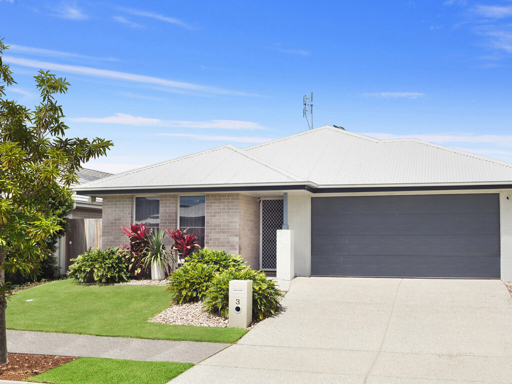 Sold - 3 Steiner Crescent - New Property in Baringa - Real Estate by Nicki Colam