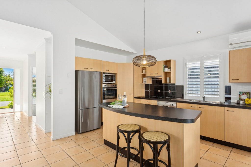 Sold - 20 St Lucia Crescent - New Property in Kawana Island - Real Estate by 