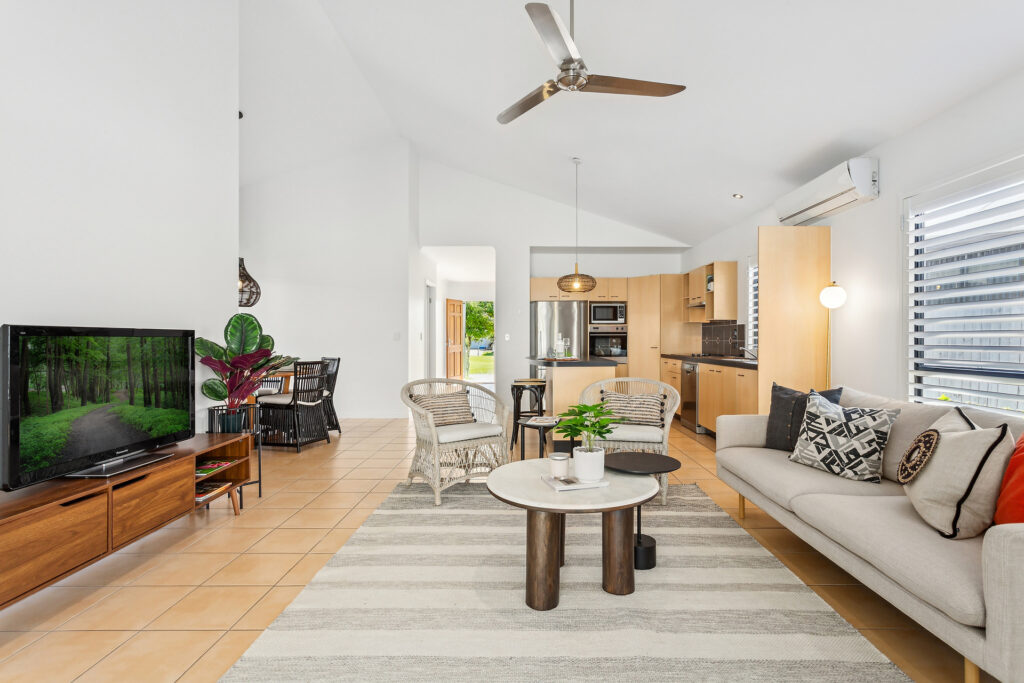 Sold - 20 St Lucia Crescent - New Property in Kawana Island - Real Estate by 