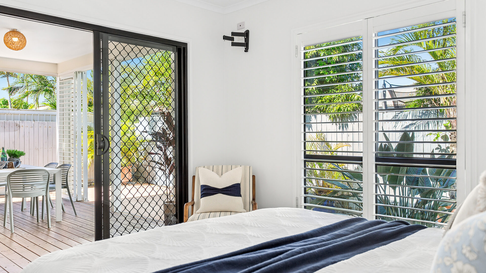 Sold - 20 St Lucia Crescent - New Property in Kawana Island - Real Estate by 