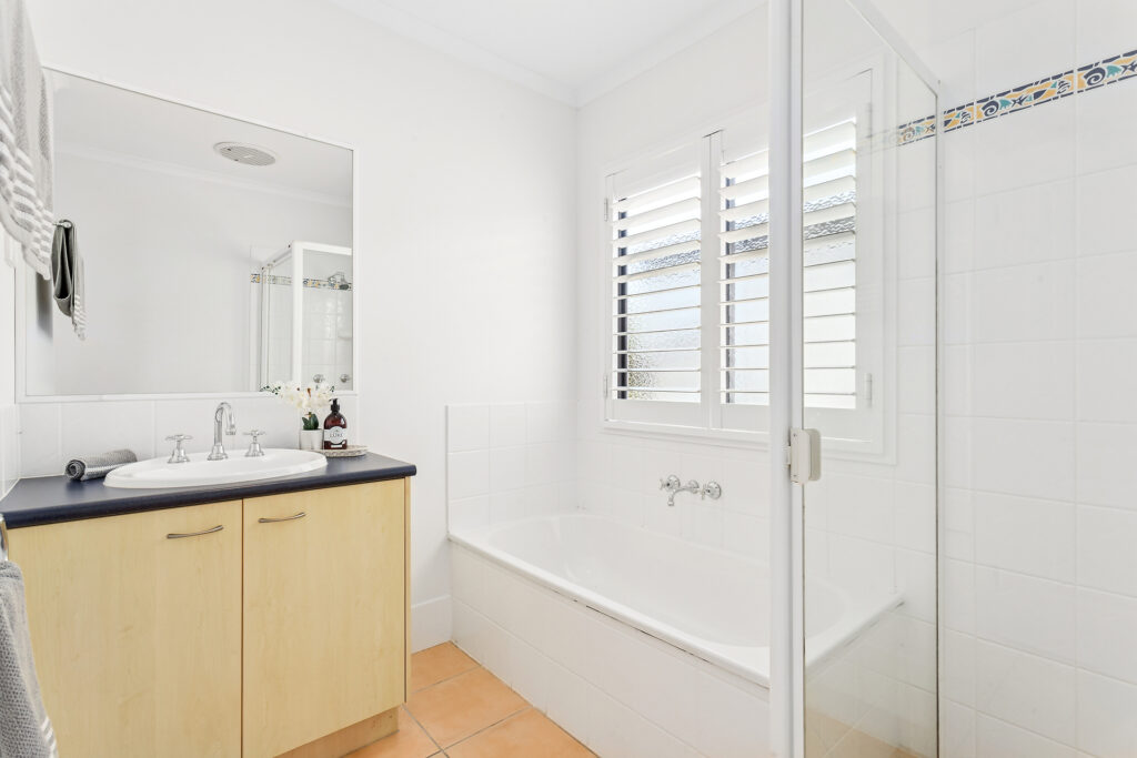 Sold - 20 St Lucia Crescent - New Property in Kawana Island - Real Estate by 