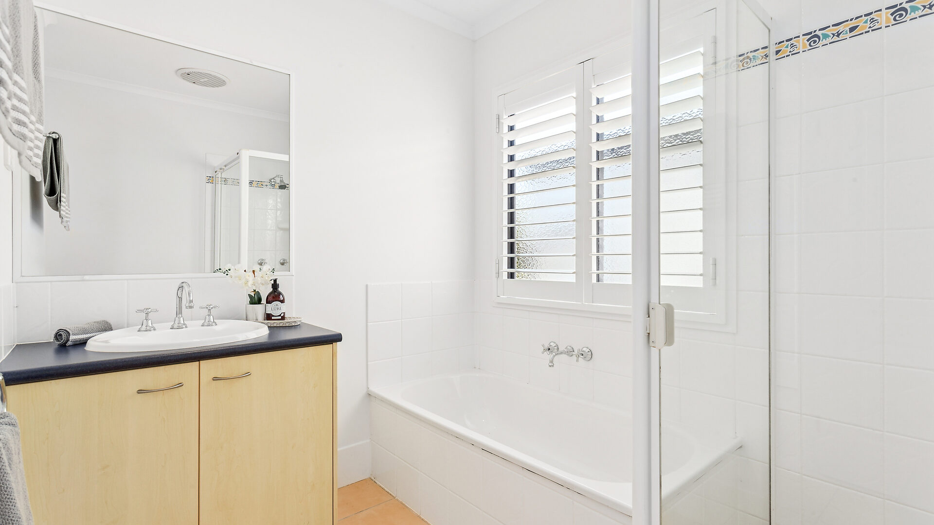 Sold - 20 St Lucia Crescent - New Property in Kawana Island - Real Estate by 