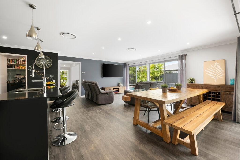 Sold - 18 Stone Crescent - New Property in Baringa - Real Estate by Stephen Claassens