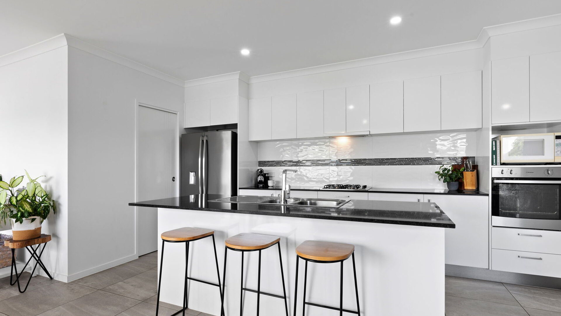 Sold - 1 Rowley Close - New Property in Glass House Mountains - Real Estate by Cassi Nuske