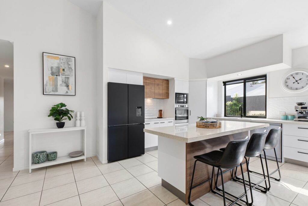 Sold - 10 Geebung Court - New Property in Meridan Plains - Real Estate by Nicki Colam