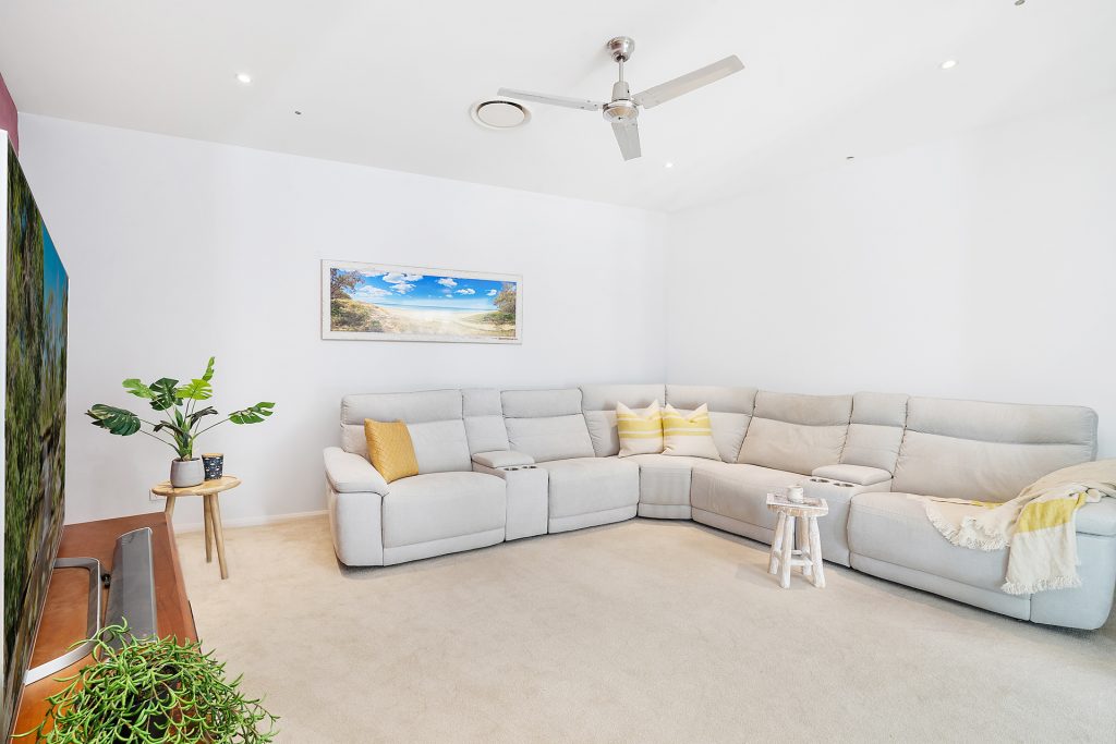 Sold - 8 Bellanboe Circuit - New Property in Pelican Waters - Real Estate by Jodie Hedley-Ward