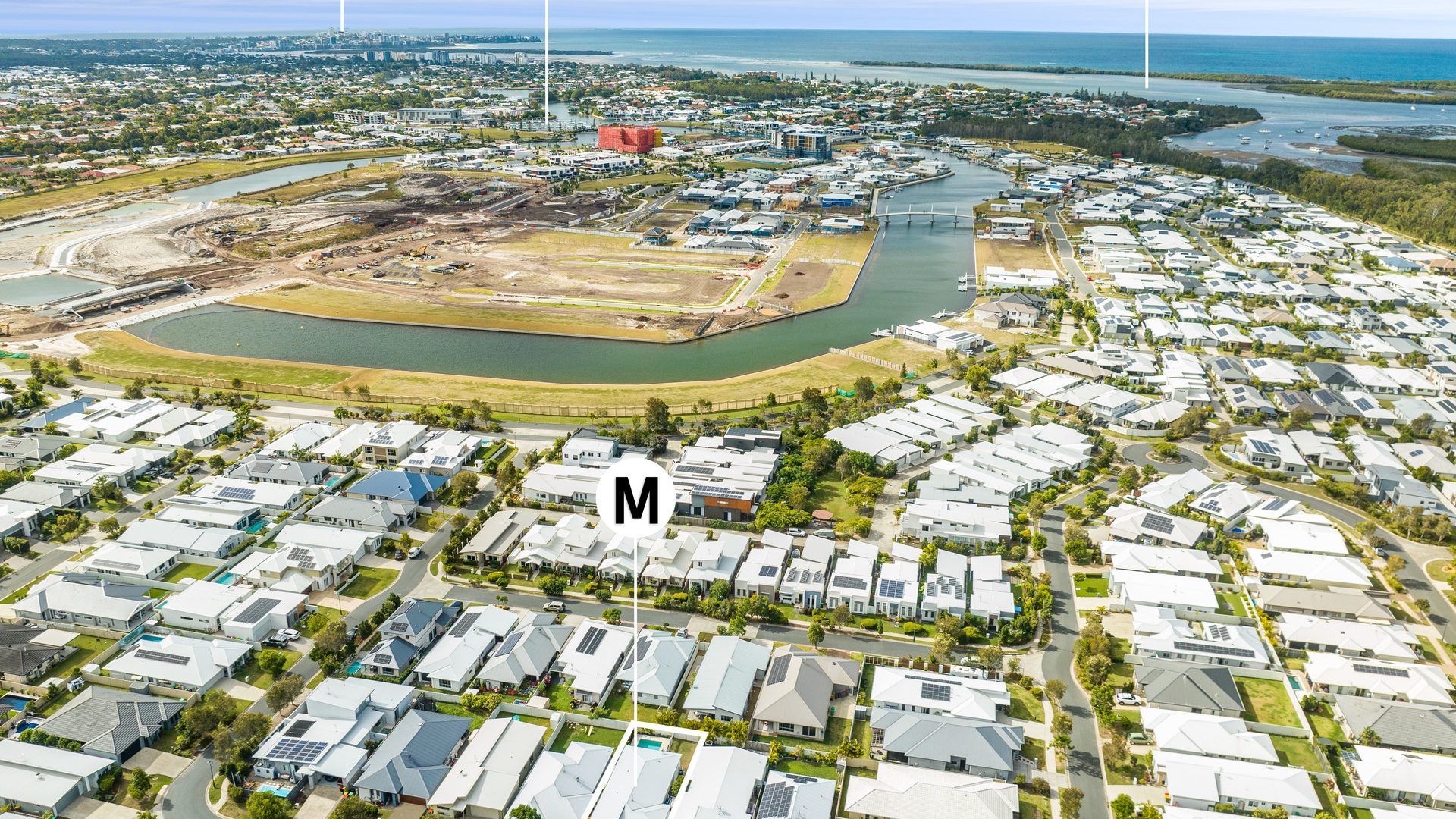 Sold - 32 Macintyre Crescent - New Property in Pelican Waters - Real Estate by Jodie Hedley-Ward