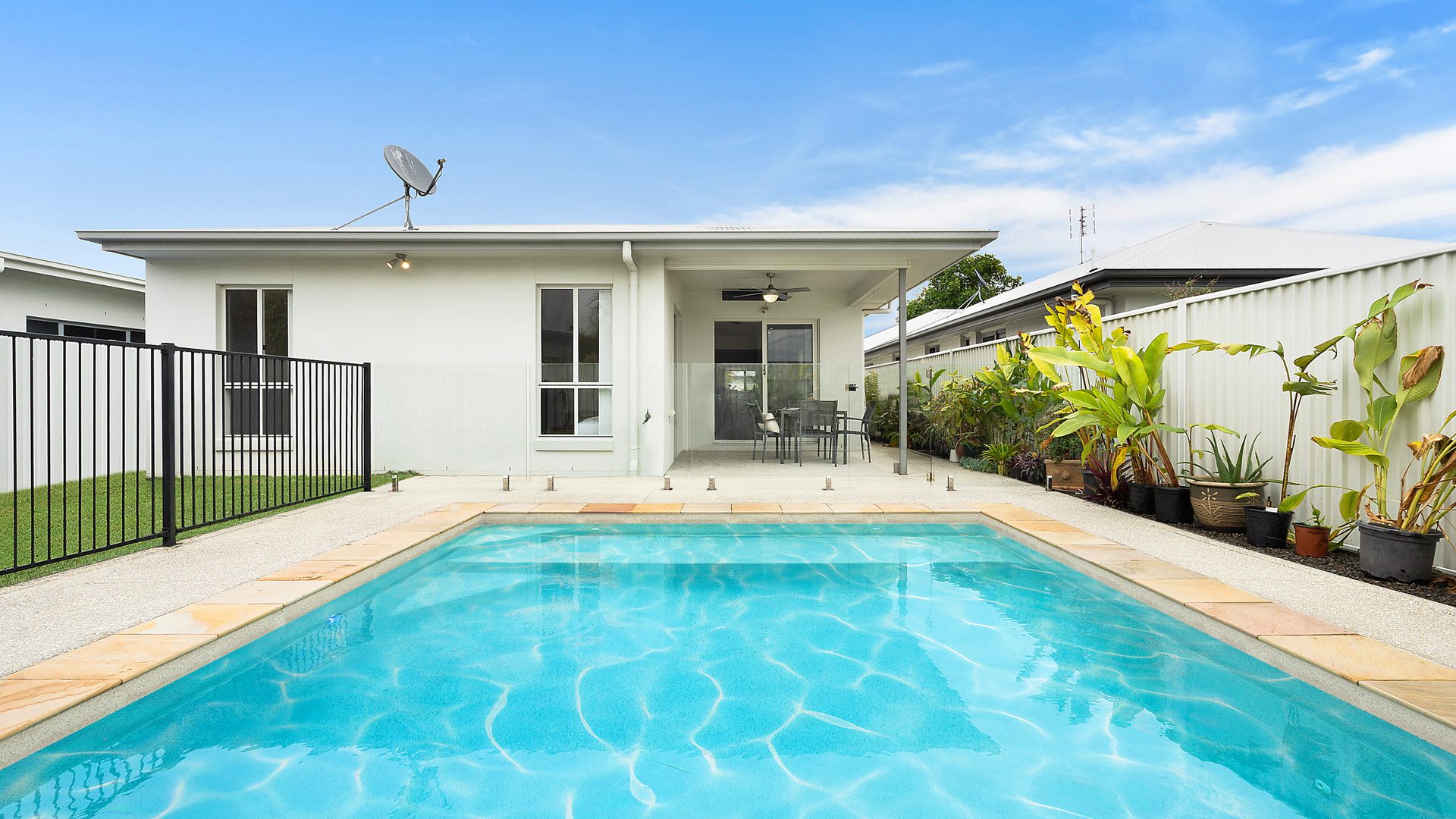 Sold - 32 Macintyre Crescent - New Property in Pelican Waters - Real Estate by Jodie Hedley-Ward