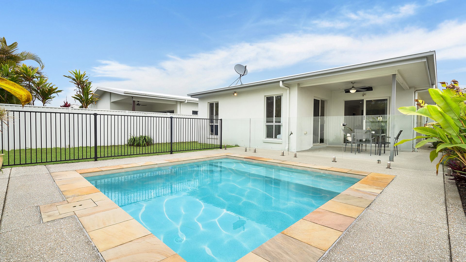 Sold - 32 Macintyre Crescent - New Property in Pelican Waters - Real Estate by Jodie Hedley-Ward