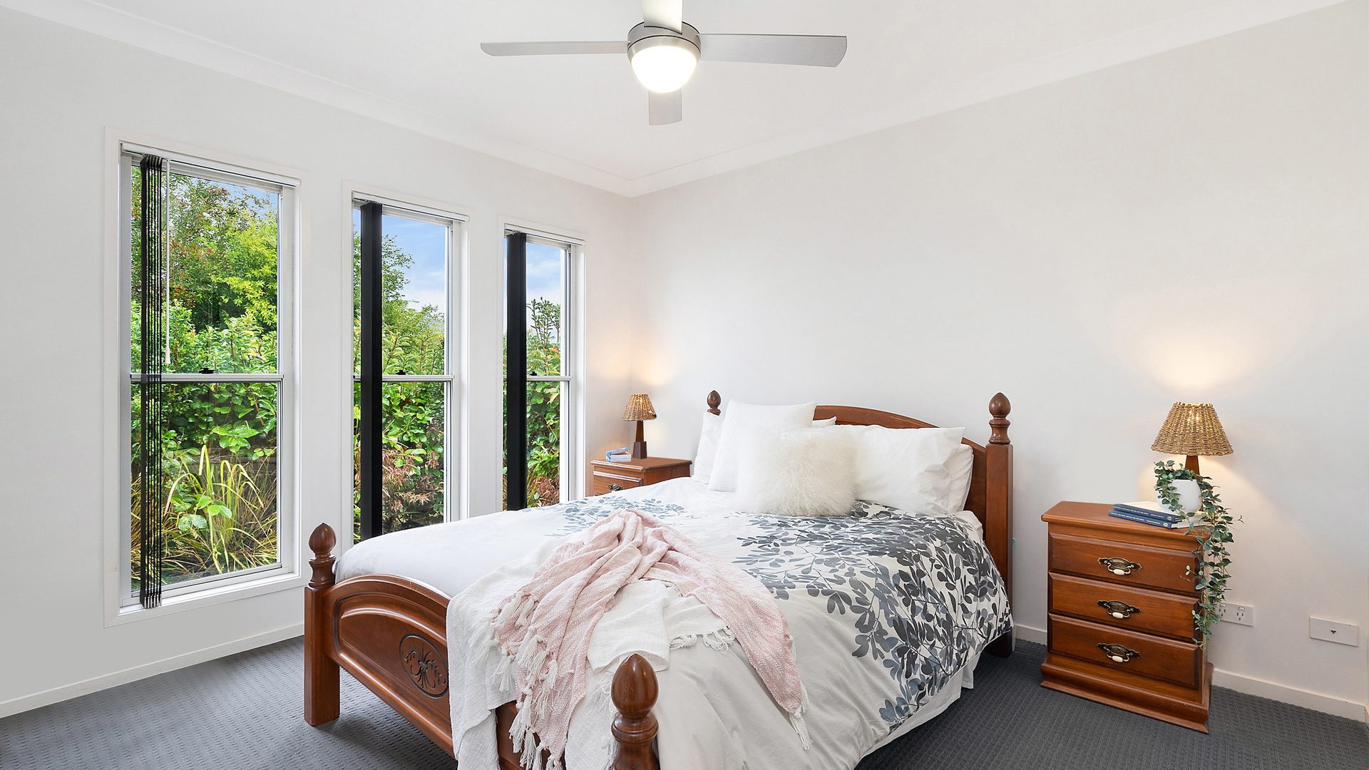 Sold - 32 Macintyre Crescent - New Property in Pelican Waters - Real Estate by Jodie Hedley-Ward