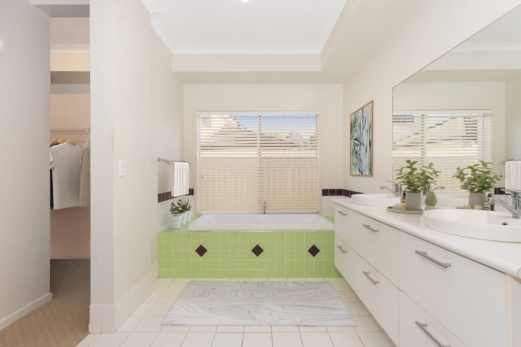 Sold - 34 Wallaby Circuit - New Property in Pelican Waters - Real Estate by Jodie Hedley-Ward