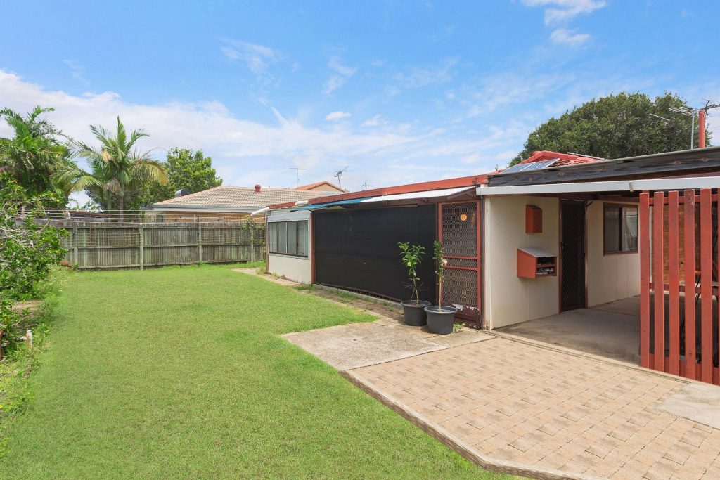 Sold - 23 Booker Parade - New Property in Golden Beach - Real Estate by Jodie Hedley-Ward