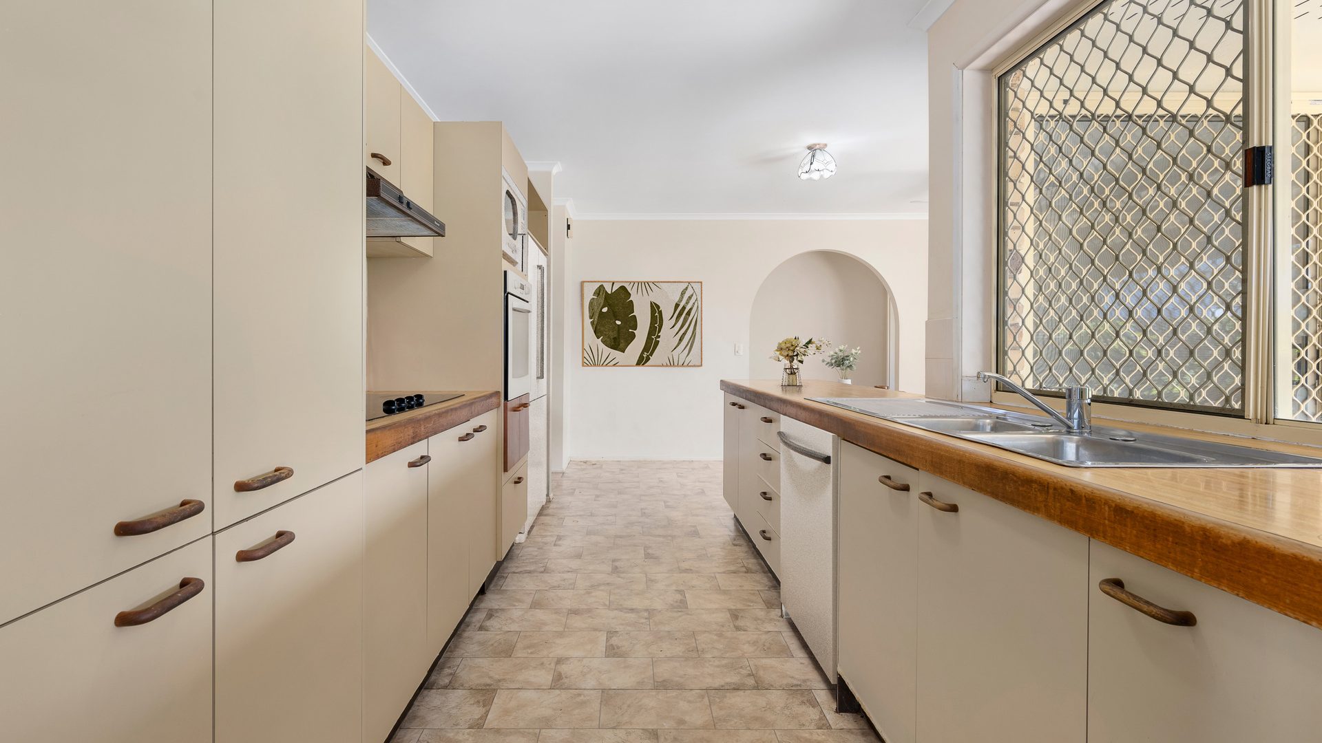 Sold - 1 Judy Street - New Property in Golden Beach - Real Estate by Jodie Hedley-Ward