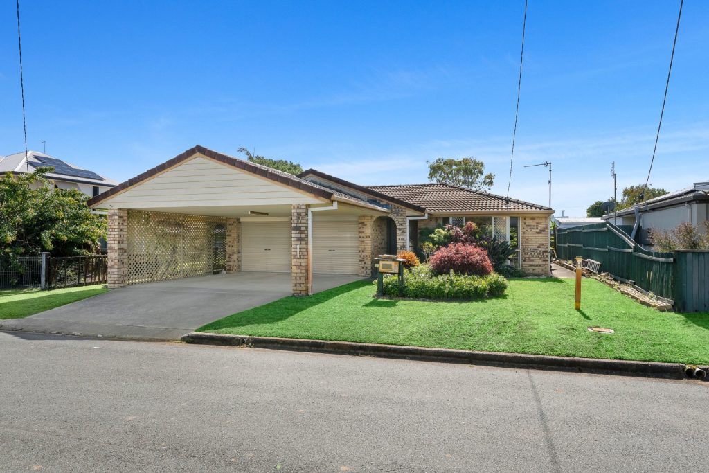 Sold - 1 Judy Street - New Property in Golden Beach - Real Estate by Jodie Hedley-Ward