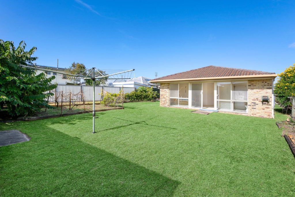 Sold - 1 Judy Street - New Property in Golden Beach - Real Estate by Jodie Hedley-Ward