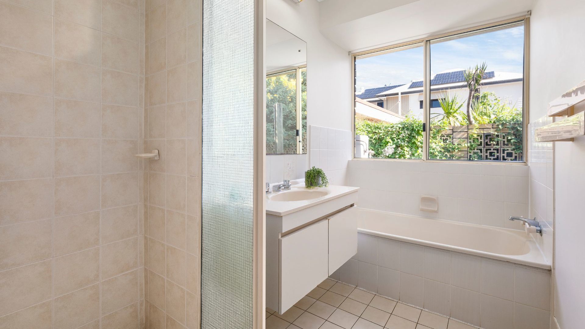 Sold - 1 Judy Street - New Property in Golden Beach - Real Estate by Jodie Hedley-Ward