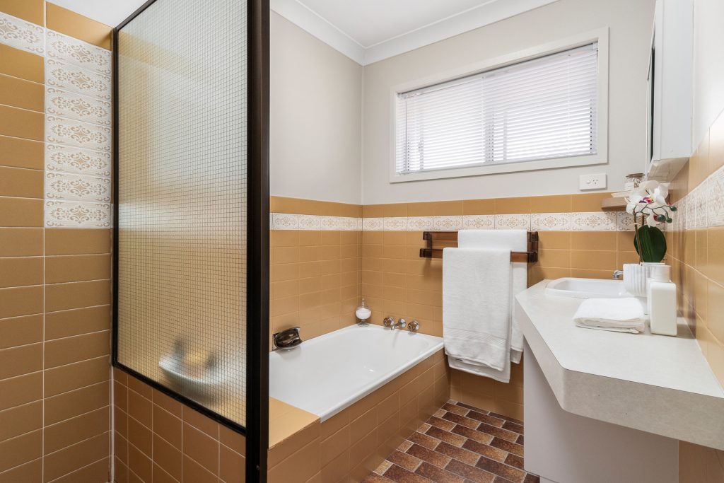 Sold - 15 Maryann Street - New Property in Golden Beach - Real Estate by 