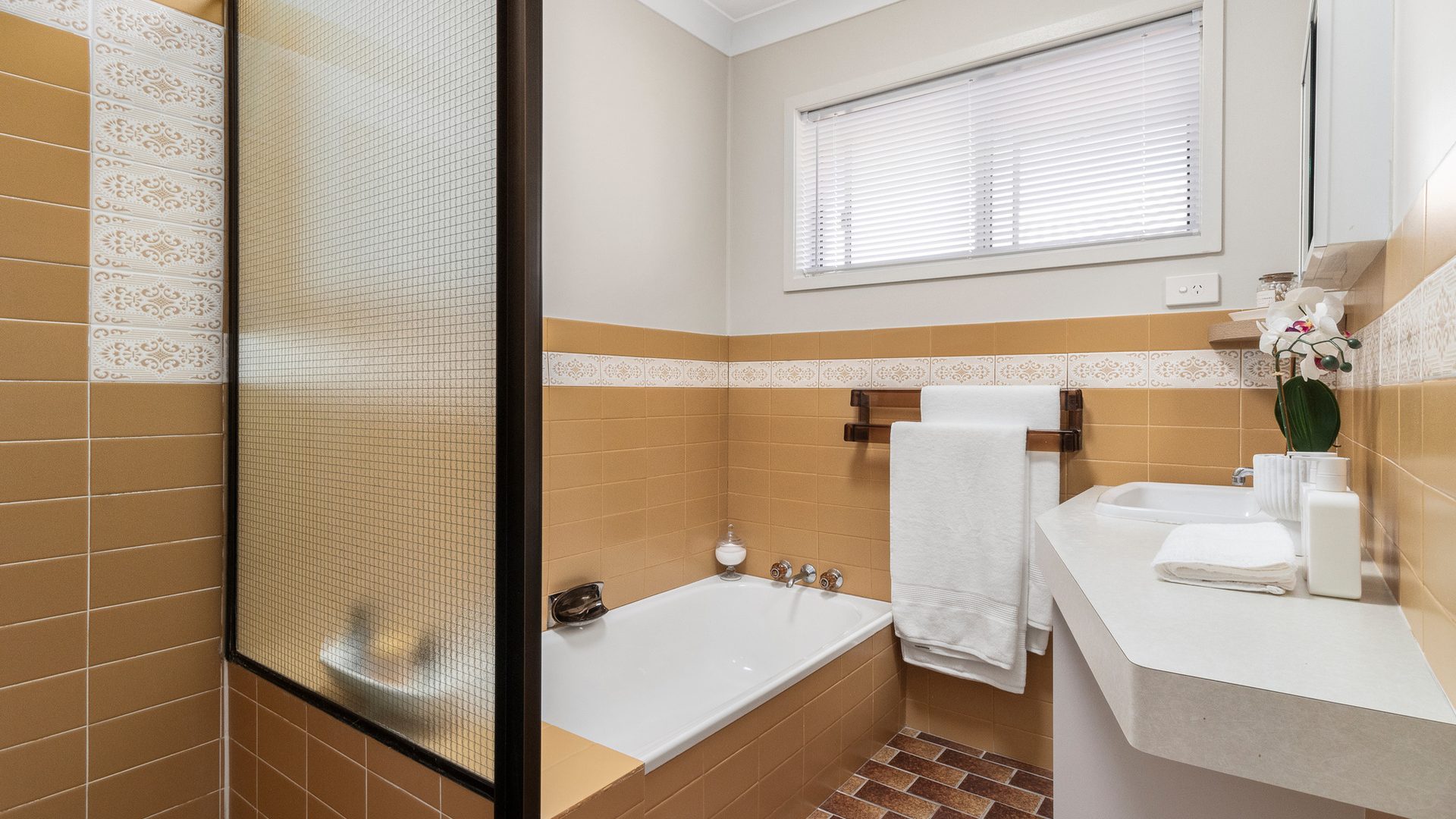 Sold - 15 Maryann Street - New Property in Golden Beach - Real Estate by 
