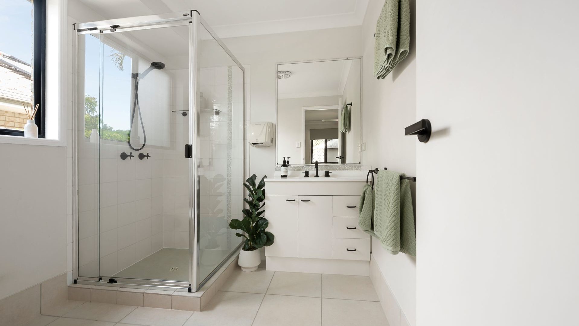 Sold - 33 Huntley Place - New Property in Caloundra West - Real Estate by 
